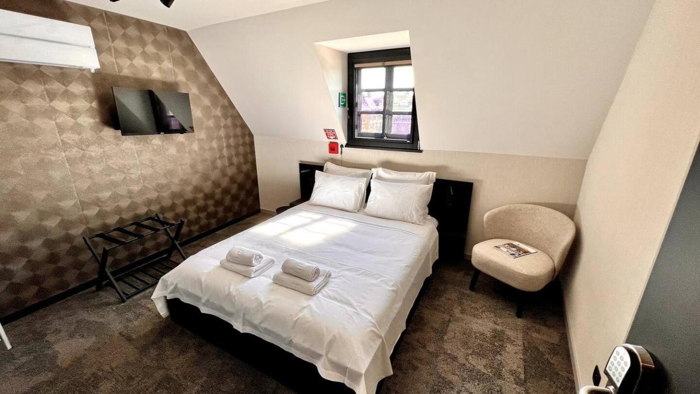Casa Espanola Ath Zewnętrze zdjęcie